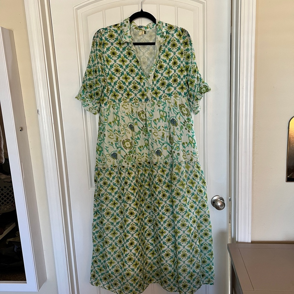 Chic Floral Midi Dress in Green and Yellow